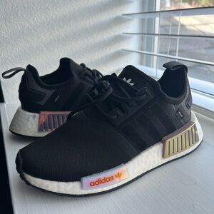 Adidas NEW NMD R1 Black Sneakers